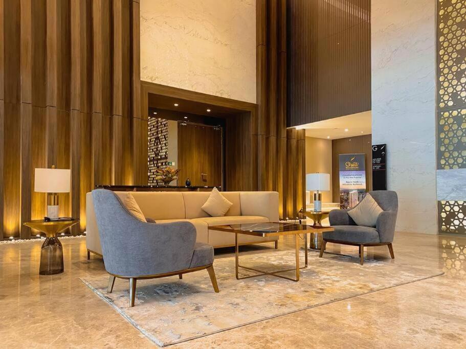 Quill Luxury 3pax Designer By Hausome *