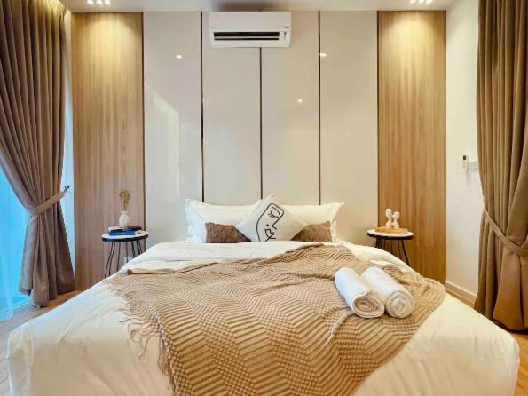Quill Luxury 3pax Designer By Hausome *