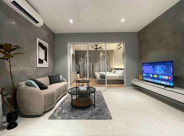 Quill Luxury 3pax Designer By Hausome Pangsapuri *