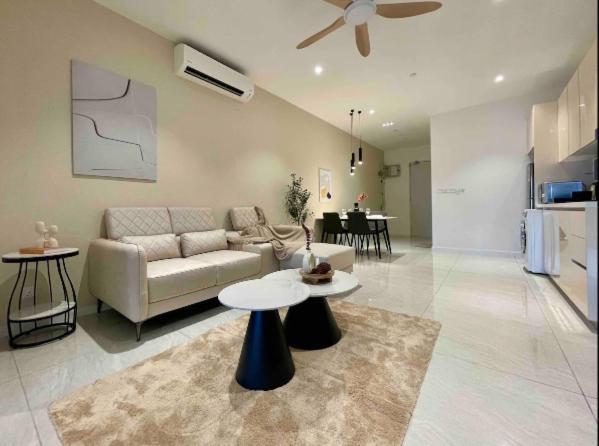 Pangsapuri Quill Luxury 3pax Designer By Hausome Kuala Lumpur