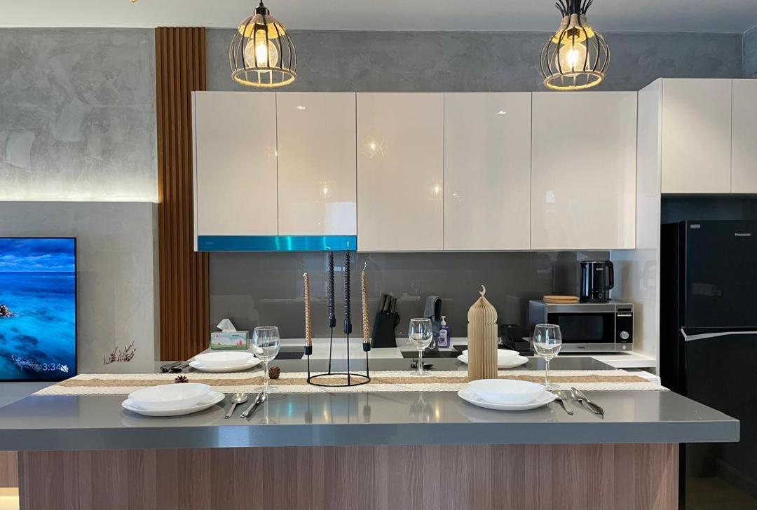 Quill Luxury 3pax Designer By Hausome Kuala Lumpur