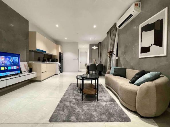 Pangsapuri Quill Luxury 3pax Designer By Hausome *